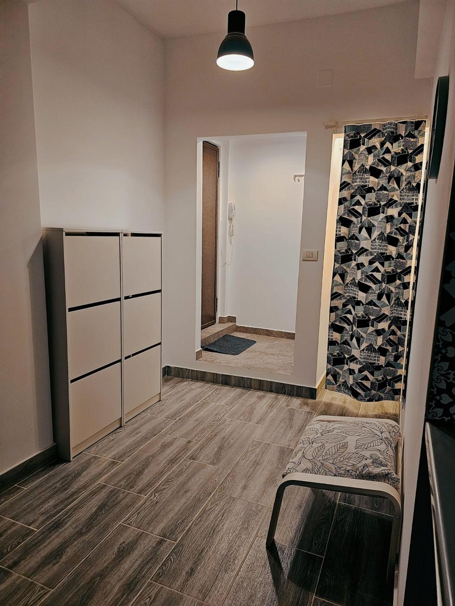 Abbey Romana Apartament Bucureşti